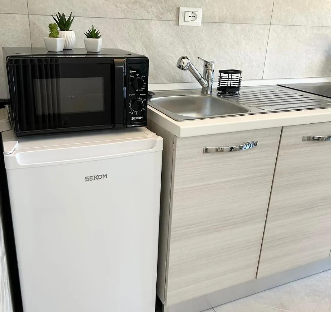 Luma Apartment - Florentia Florence 0*,