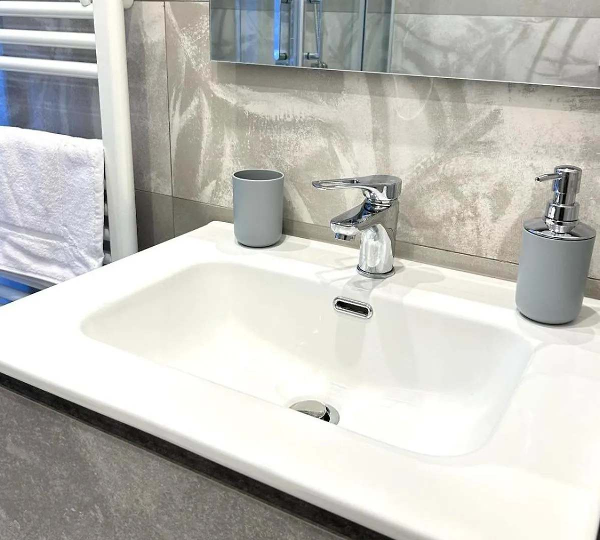Luma Apartment - Florentia Florence 0*,